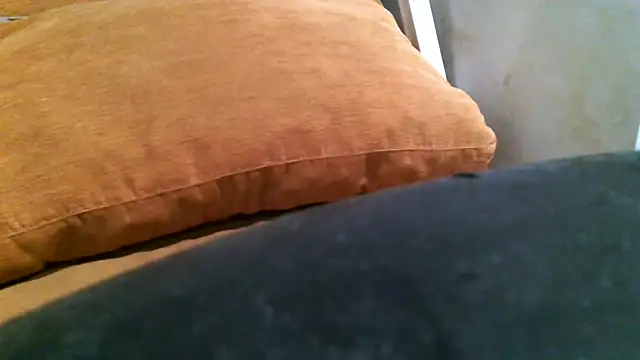 mikeyhotbear webcam