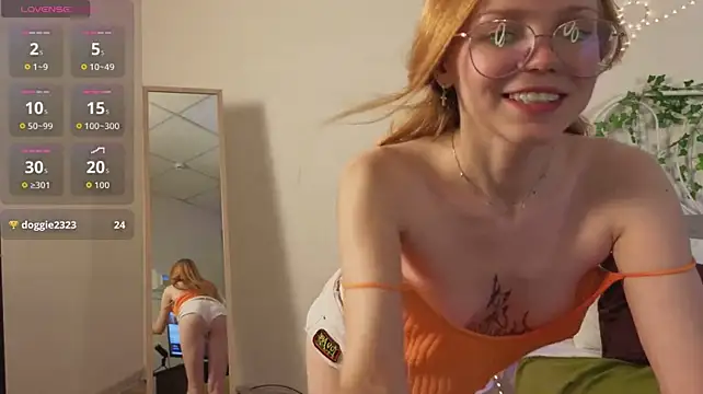 memymee_ live cam on StripChat