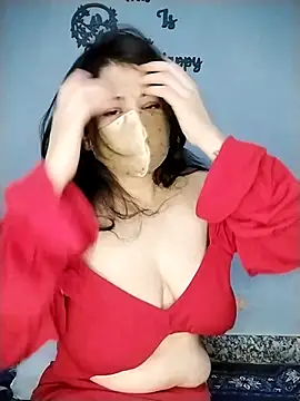 Pari8822 live cam on StripChat