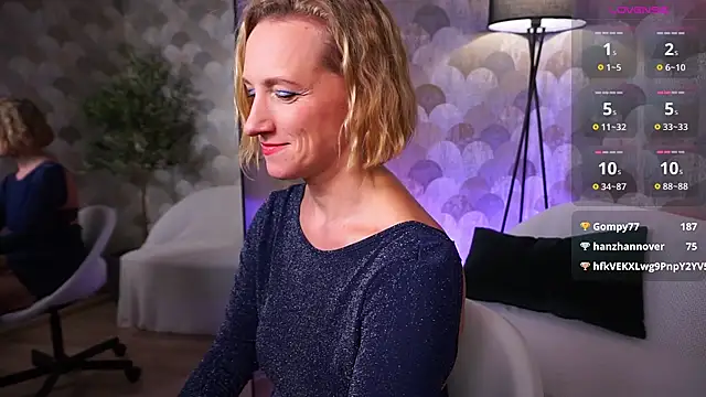UmaTruewoman live cam on StripChat