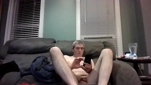 burby79 (Ask my age) - get naked