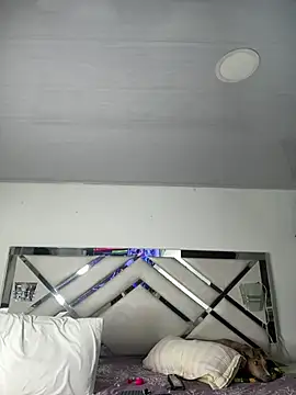 maybelline69 webcam