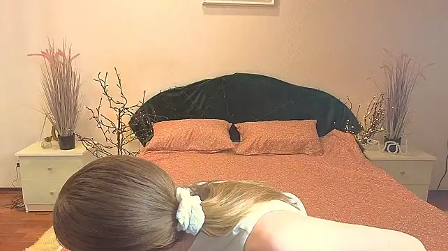LoveXLexi live cam on StripChat
