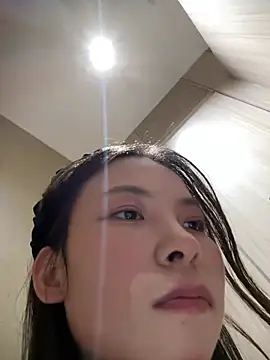xiaoyi-989 live webcam show
