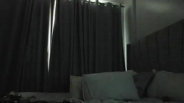 thee_sexy_goddess live cam on StripChat