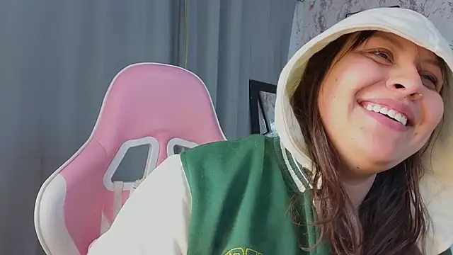 Larissa_Antonella