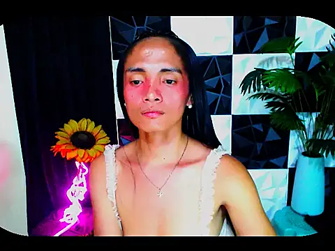 xAsianTOPModelx live cam on StripChat