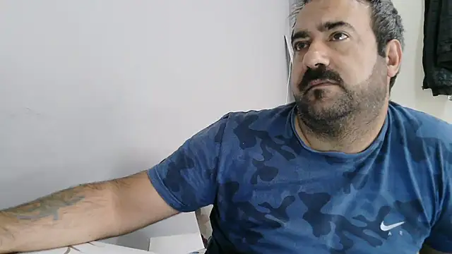 -hunter_blaze- (Ask my age) - Does anyone want sperm? :wanker: