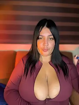cam chatting Victoria Amatista 