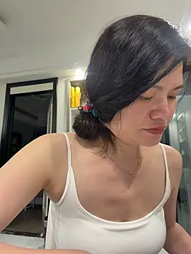cici-2026 (F milf) - 国王控制十分钟