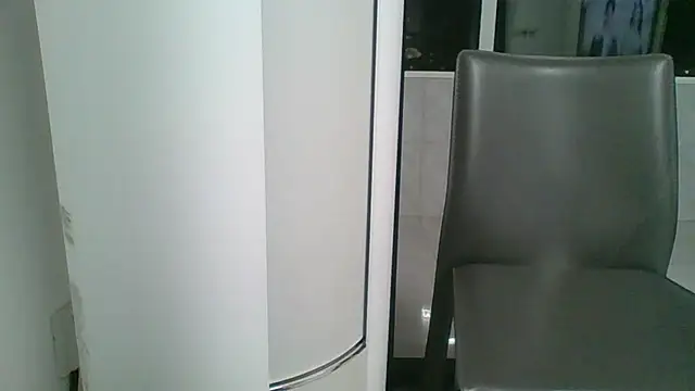 nole_china7 (Ask my age) - talk / fun / cum