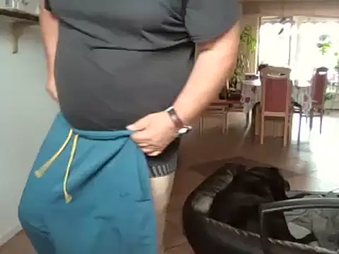 nobbie444 (M mature) - ass