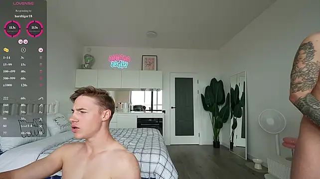 Evan__White_