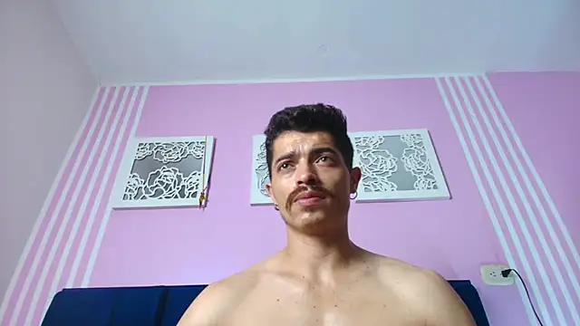 taylor_Stele