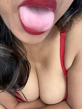 Ms_Divya live webcam