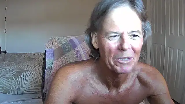 nakeedcowboi65 webcam