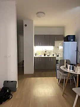 April_Purr webcam