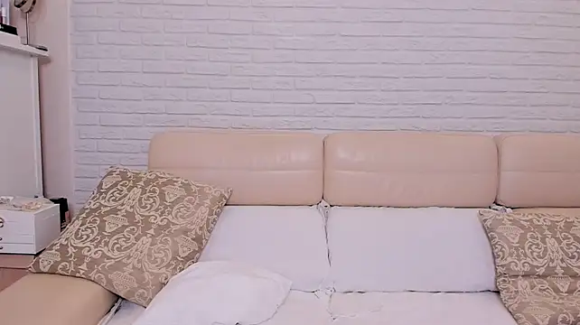 LovelyCaprice