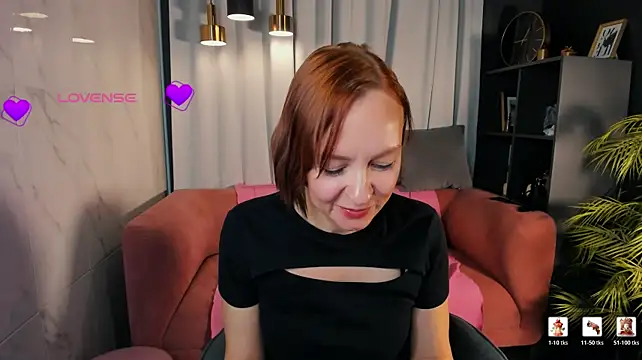 NikaGentle live cam on StripChat