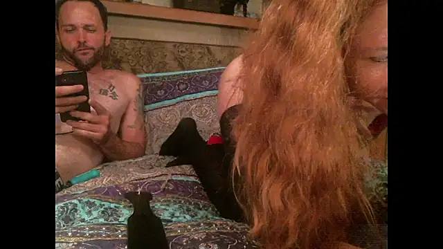 crazylilredhead69 (G milf) - cloud my pussy or his cock