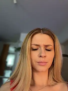 love_bri (F young) - Be my hot lover /make my pussy happy