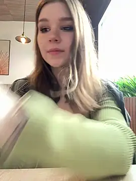 PumaShyXD live webcam