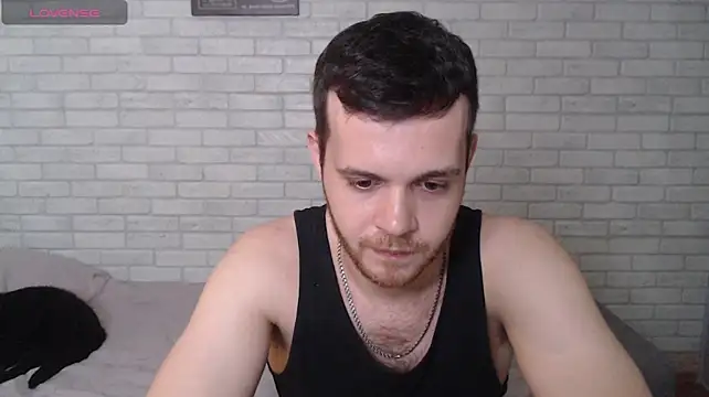 Alexxx_horny webcam