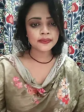 Pinky-2 live sex cam