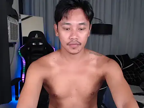 alexsuckable01