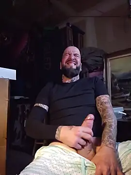 Beardedtattood live sex cam