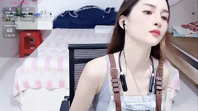 miaomiao-99 live cam on StripChat