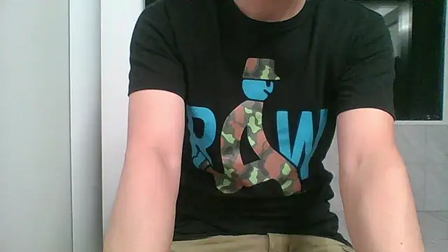 nole_china7 (Ask my age) - talk / fun / cum