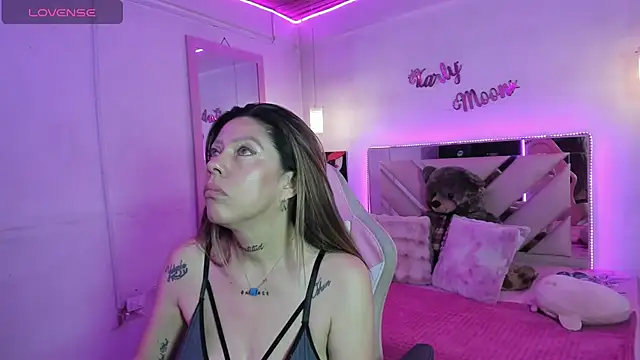 Karly_moon webcam