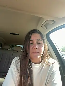 BrunetteNymph live webcam