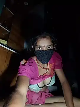Mahika_yadav live cam on StripChat