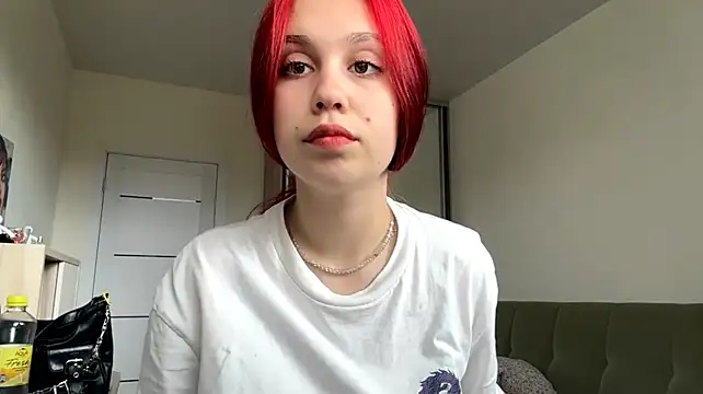 selenshine (F teen) - hot kiss on cam