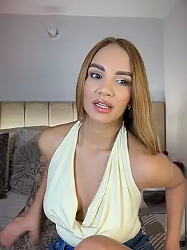Lia_Brooks