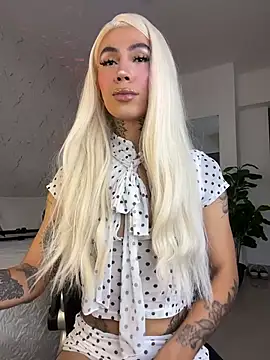 miss_tatiana_ live cam on StripChat