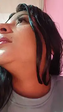 ariana_foxx_