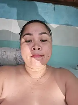 Sweetlorie_83