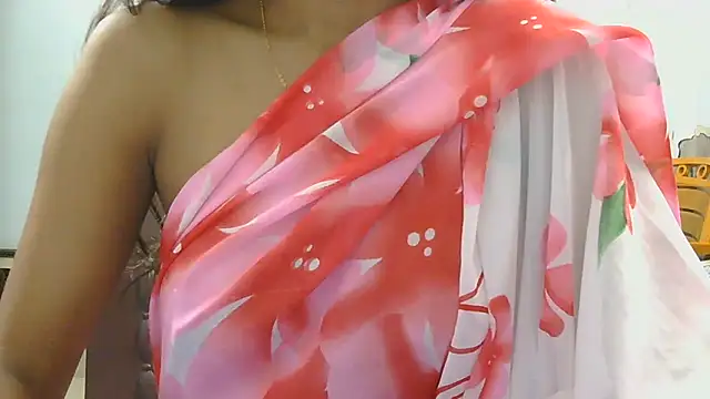 Aarti_misty71 webcam