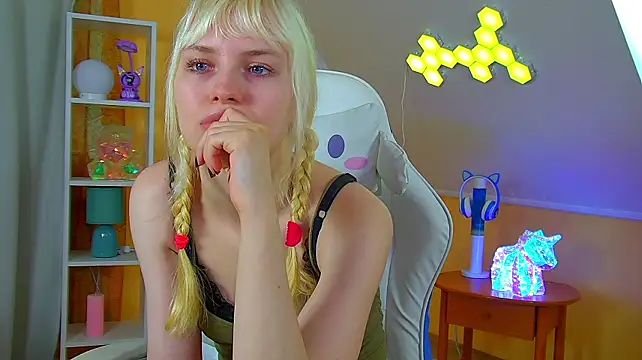 HannahHollis webcam