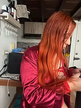 Miaaa_Peach