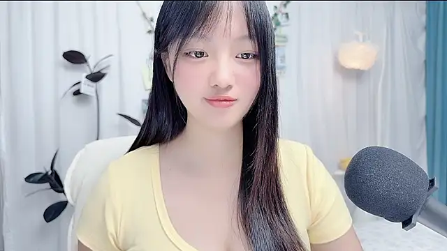 Winnie666999 webcam