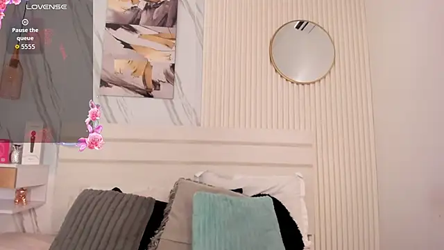 Afro_Luna webcam