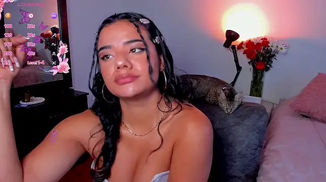 Shophie_thoopson webcam