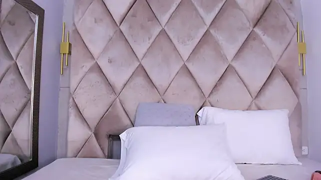 GabyParker_ webcam
