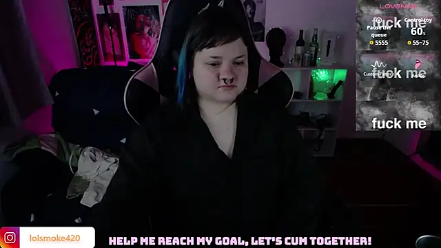 Bdsm_and_fries webcam
