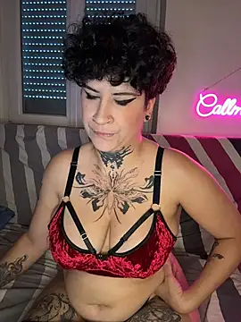 callmelouve webcam