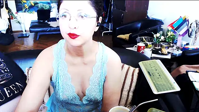 Imperatriza live cam on StripChat